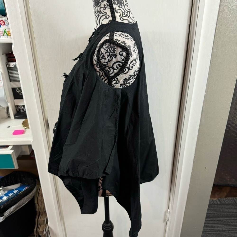 Hache Black Billowy Sleeveless Tie Front Top 38 - Picture 6 of 10